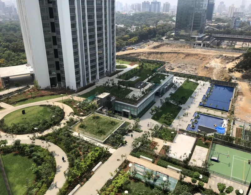 Oberoi Esquire — Goregaon East (5)