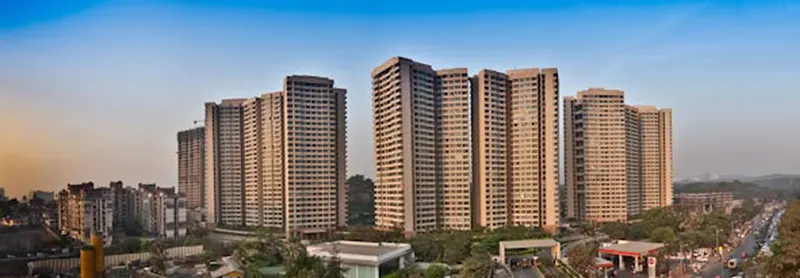 Oberoi Splendor — Andheri East (3)