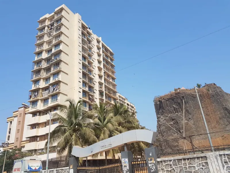 Rajveer Apartments — Andheri West (1)
