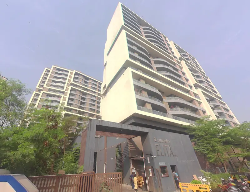 Rustomjee Elita — Andheri West (6)