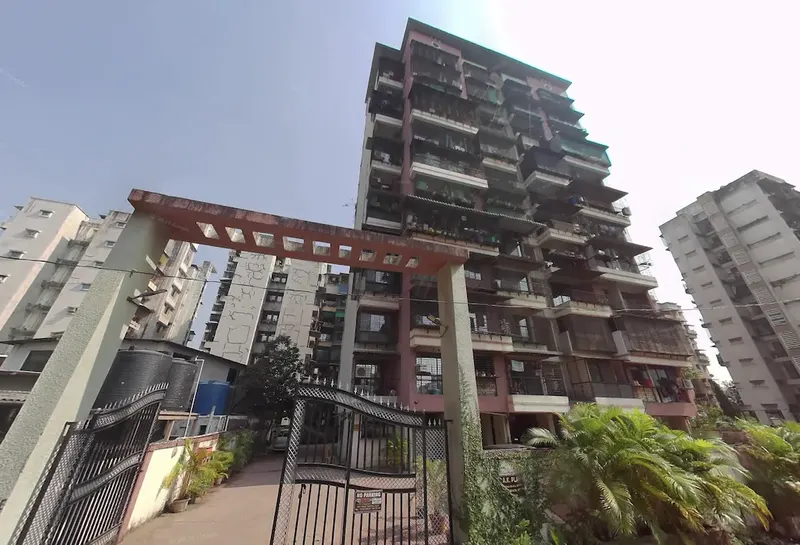 AK plaza — Taloja