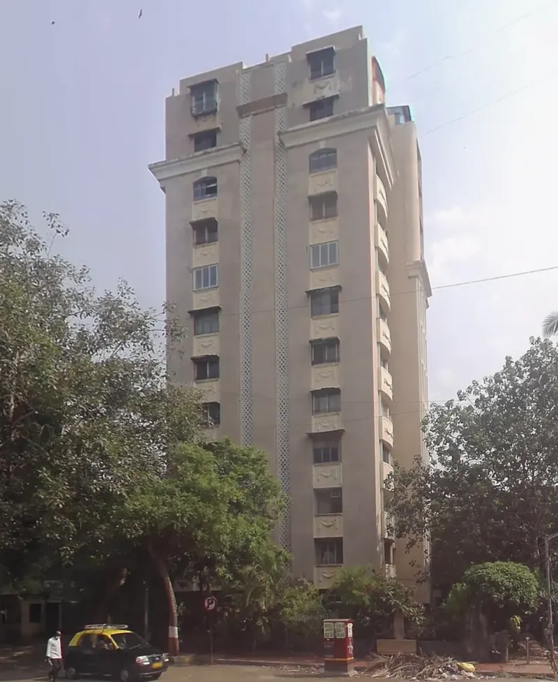 Bayview Apartment — Bandra West