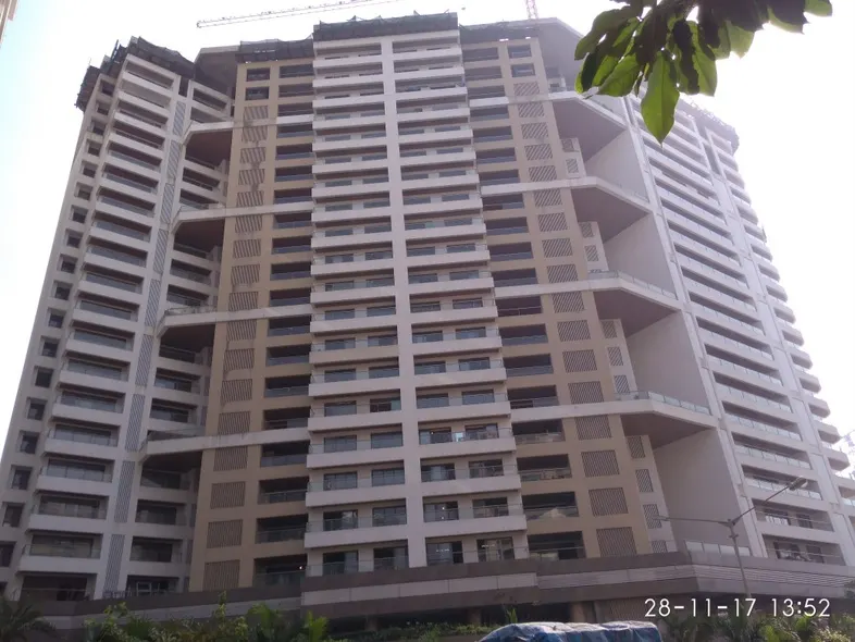 Signia Pearl — Bandra East (2)