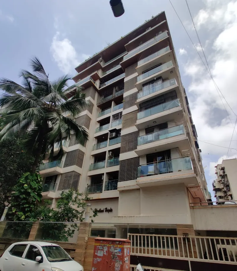 Woodland Heights — Bandra West (2)