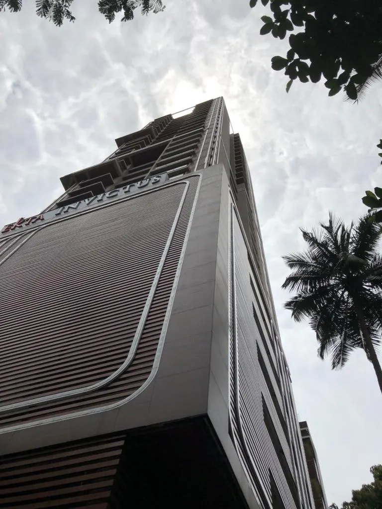 Ekta Invictus — Dadar East