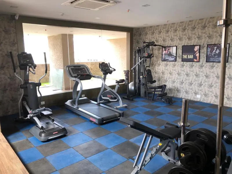 Ekta Invictus — Dadar East