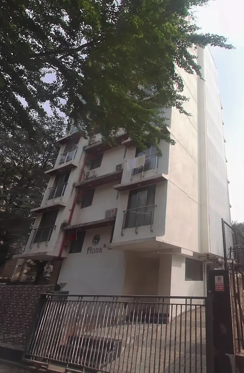 Fiona — Andheri West