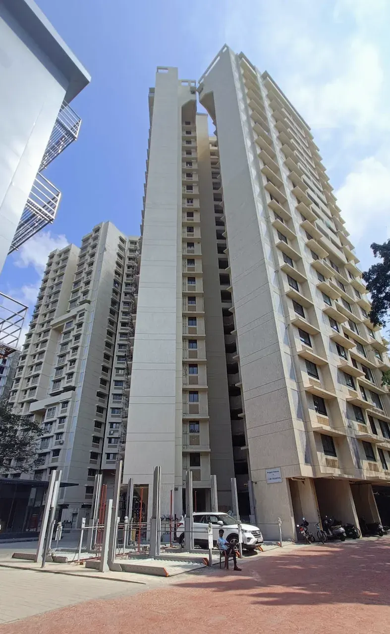 Aqua Residences — Andheri West (1)