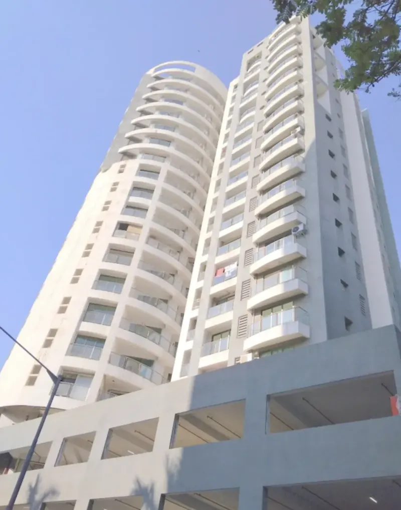 Cosmopolis — Andheri West (2)