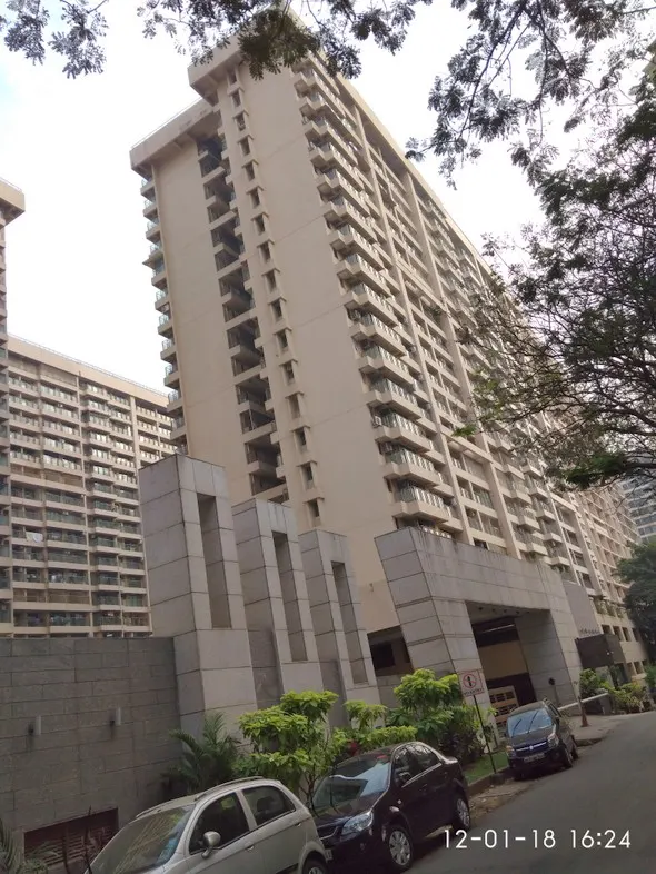 Raheja Vistas — Powai (2)