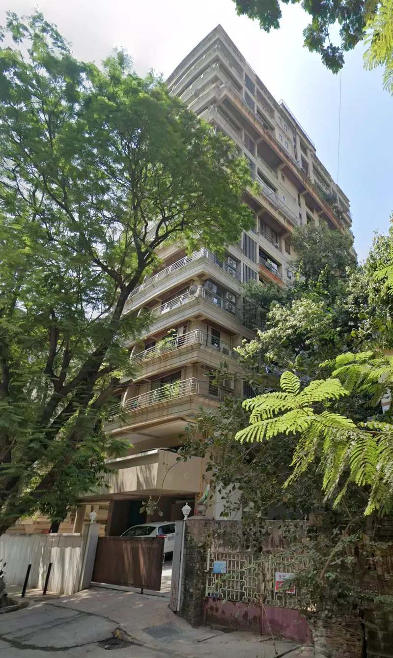 Hiranya — Juhu