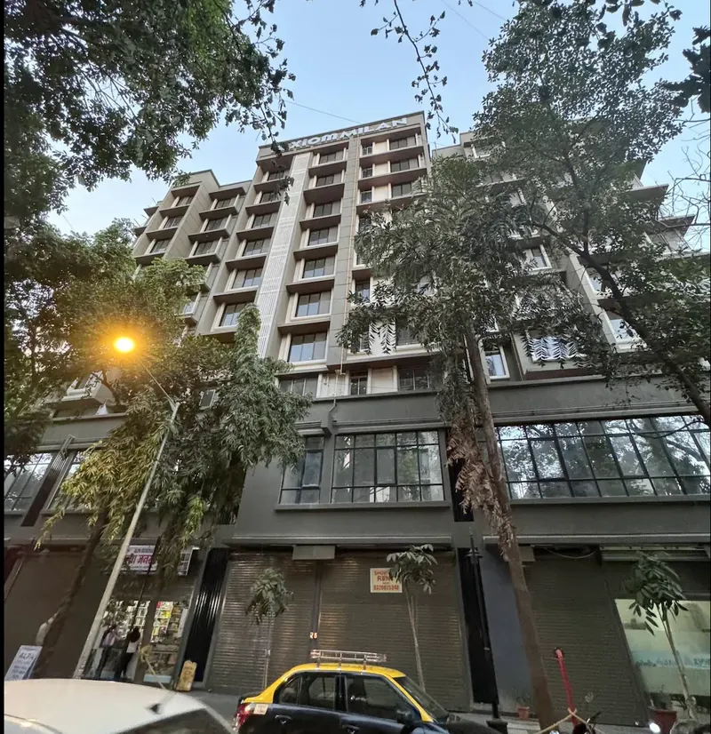 Axiom Milan — Kandivali West