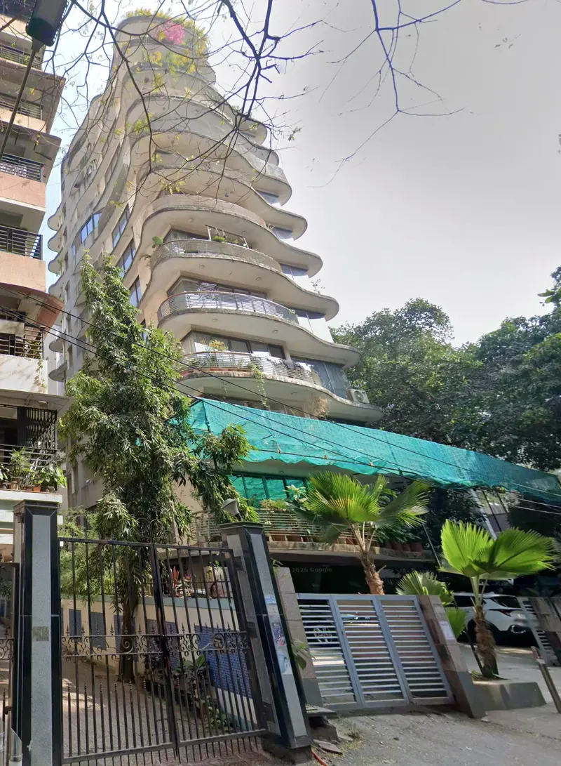 Dev Ashish — Khar West (1)