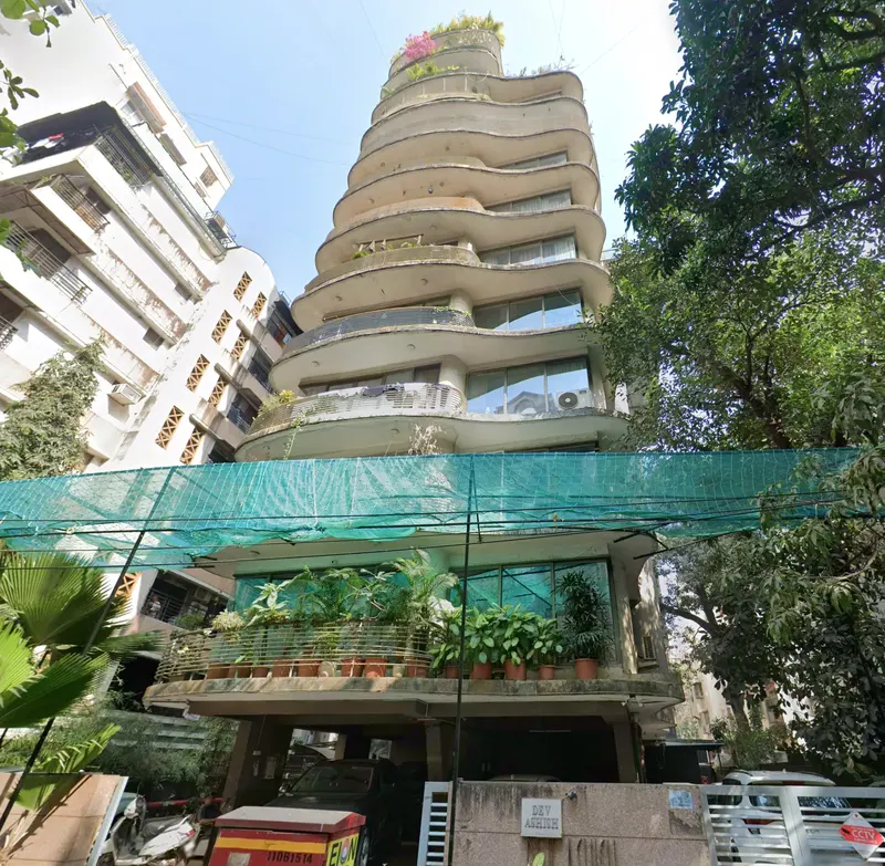 Dev Ashish — Khar West (2)