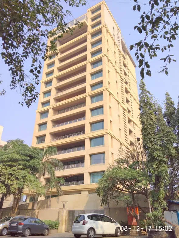 Raheja Bay — Bandra West (1)