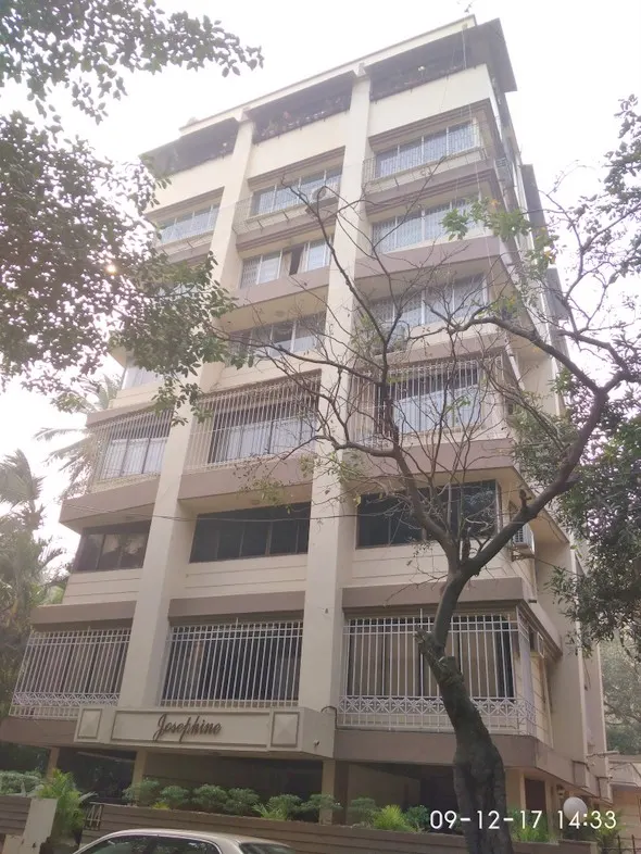 Josephine — Bandra West (1)