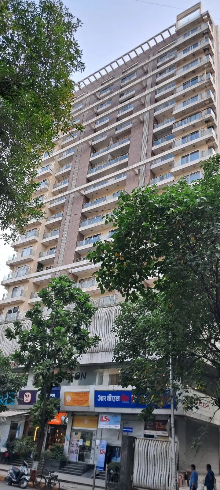 Darvesh Royale — Bandra West (2)