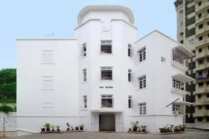 Mayqueen — Bandra West