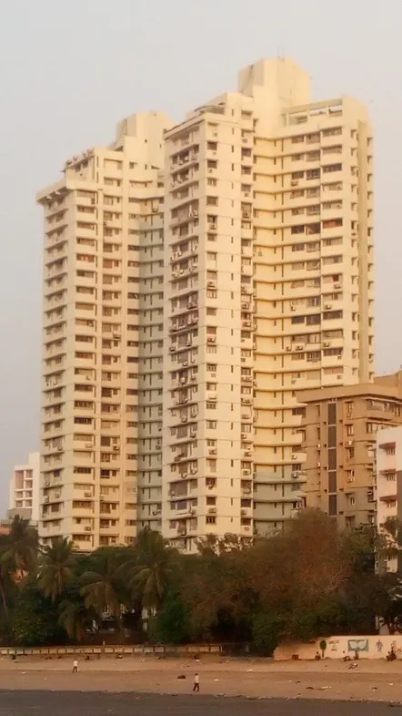 Twin Towers — Prabhadevi