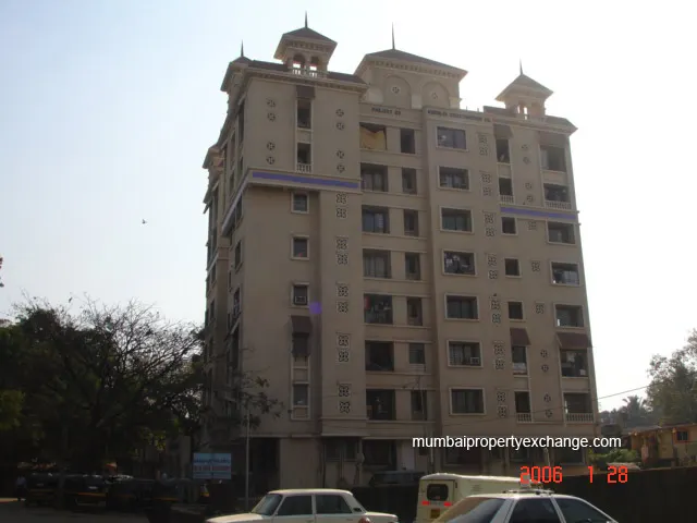 Blue Bell Apartment — Chembur