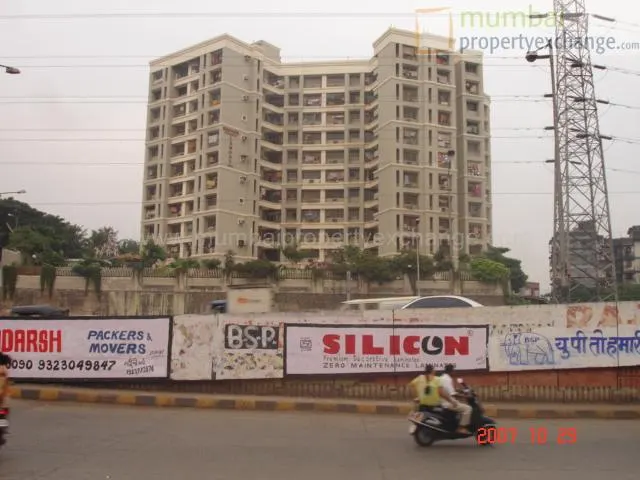 Lemont Apt — Malad East (7)