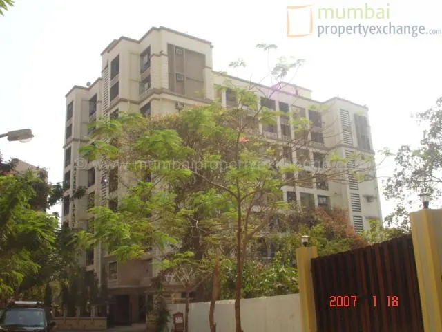 Rajeshri Apartment — Kandivali West (6)