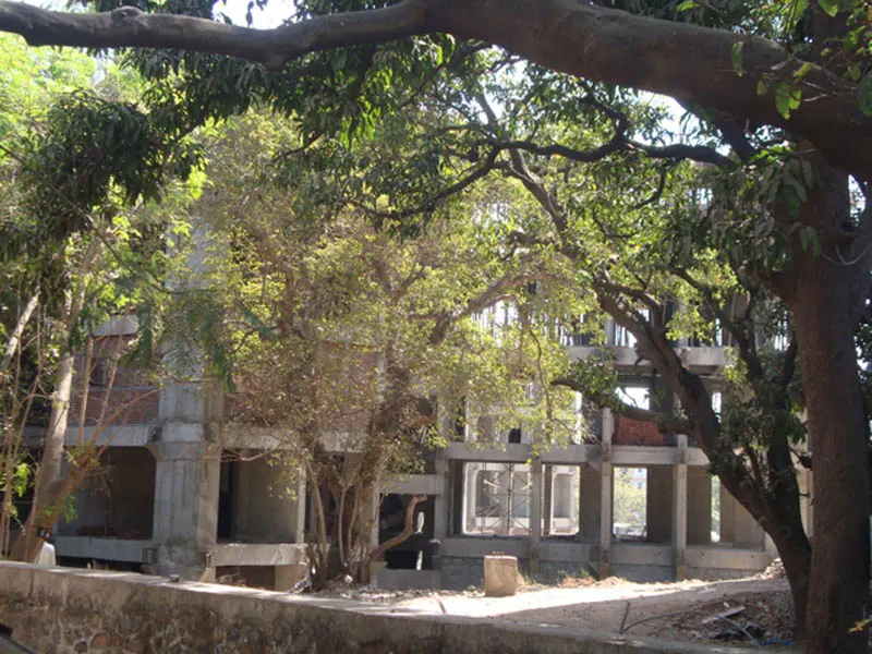 Nirmal Galaxy-Polaris — Mulund West (8)