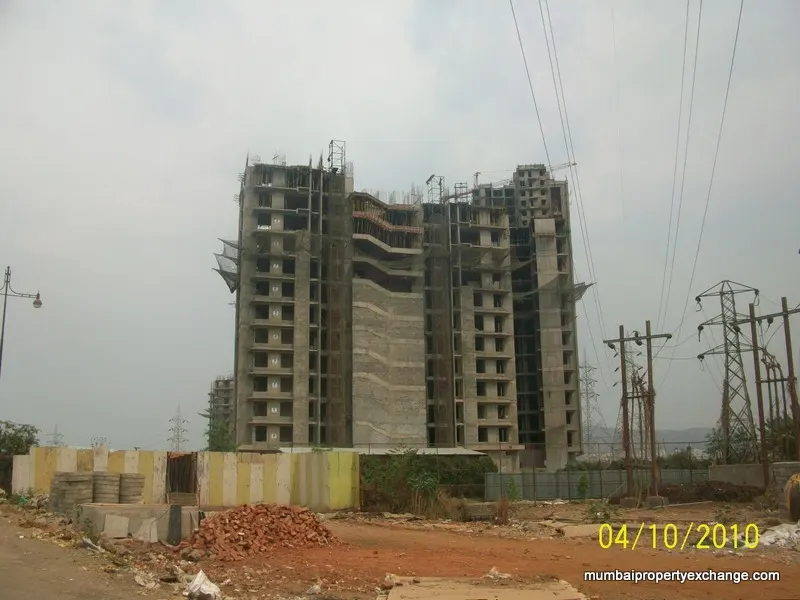 Lodha Luxuria — Thane West (7)