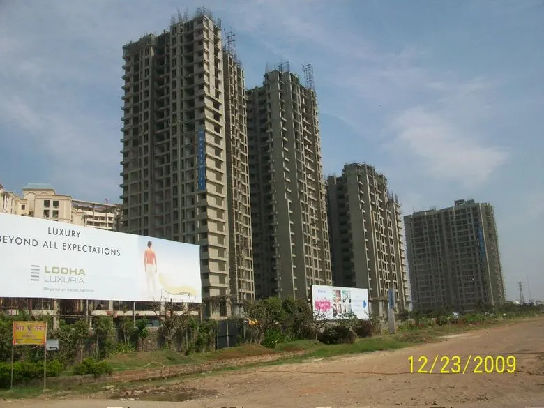 Lodha Luxuria — Thane West (6)