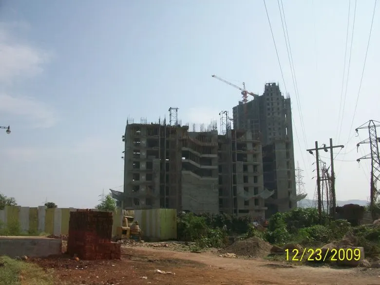 Lodha Luxuria — Thane West (5)