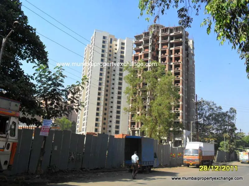 Runwal Pearl — Thane West (7)