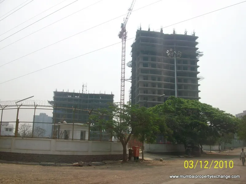 Viceroy Park — Dahisar West (4)