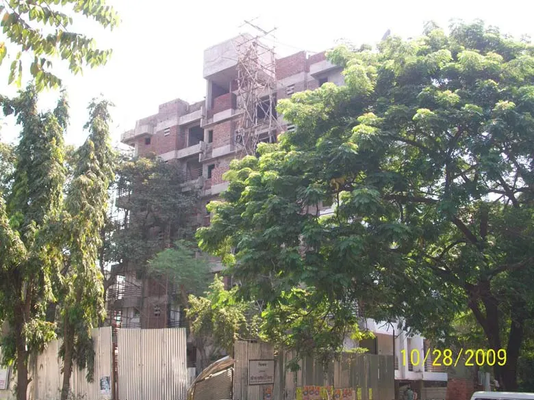 Nirav Apartment — Kandivali East (5)