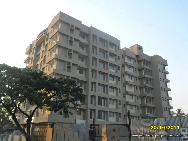 Acme Amrut — Dahisar West