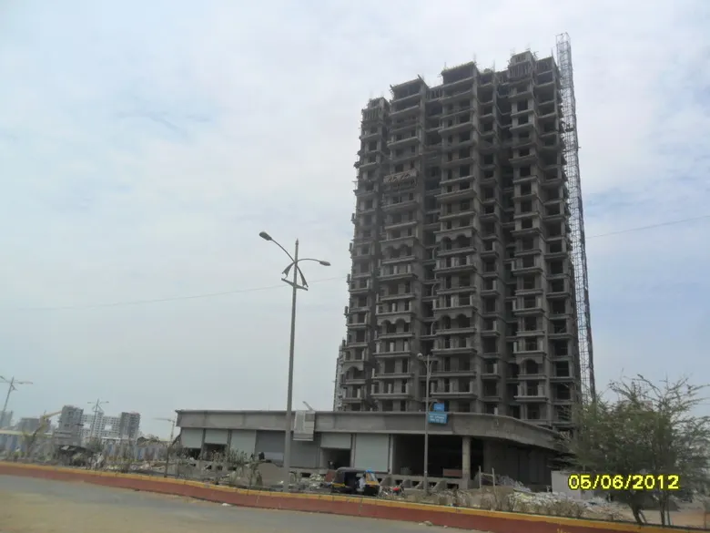 Monarch Luxuria — Kharghar (5)