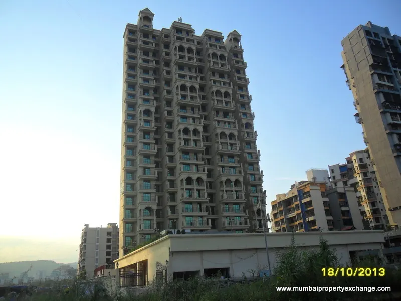 Monarch Luxuria — Kharghar (7)