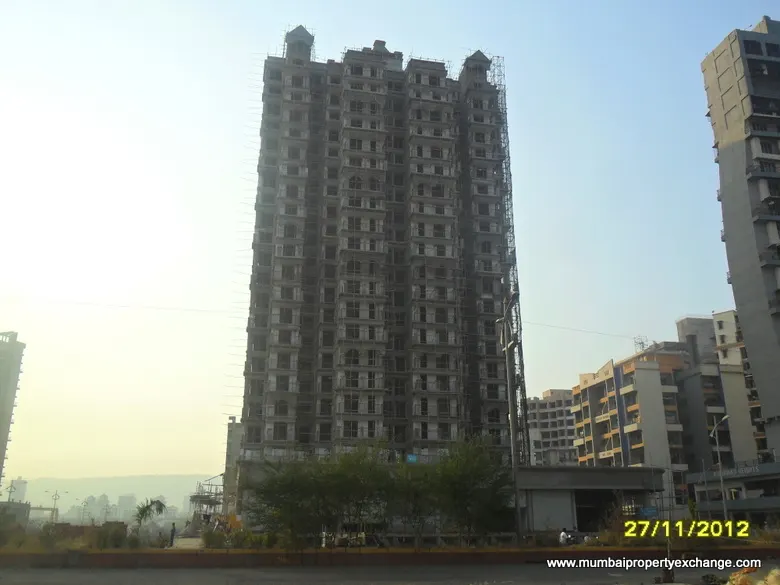 Monarch Luxuria — Kharghar (6)
