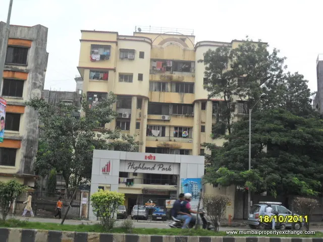 Highland Park — Kandivali West (3)