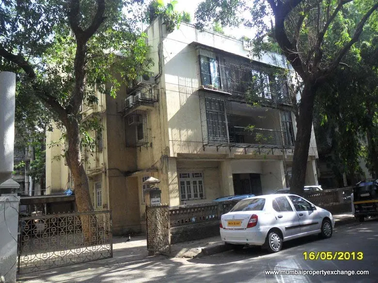 Chamaria Niwas — Vile Parle East