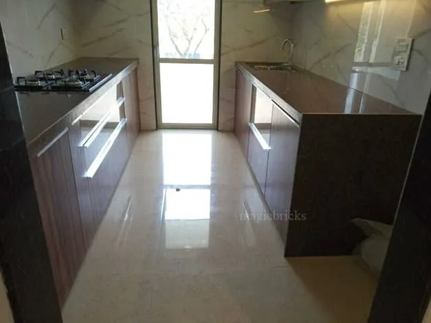 Evershine Crown — Kandivali East (1)