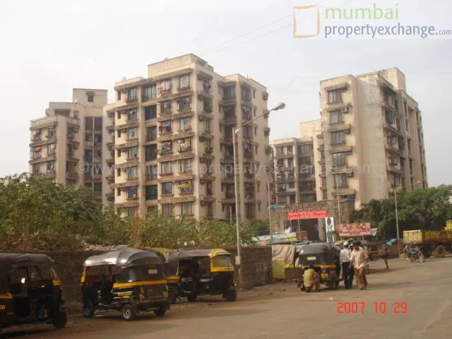Evershine Millennium Paradise — Kandivali East