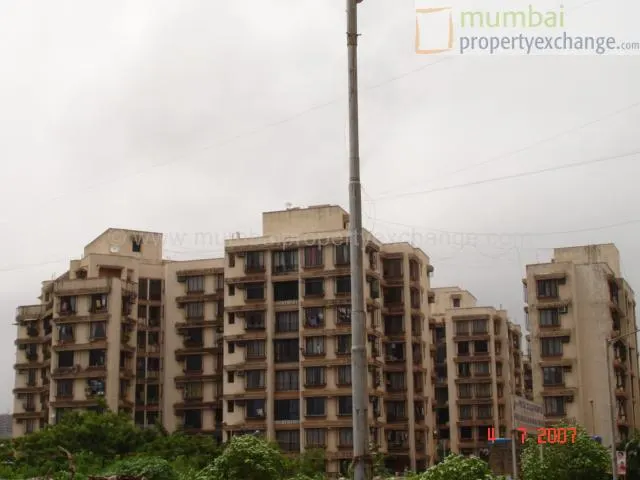 Evershine Millennium Paradise — Kandivali East
