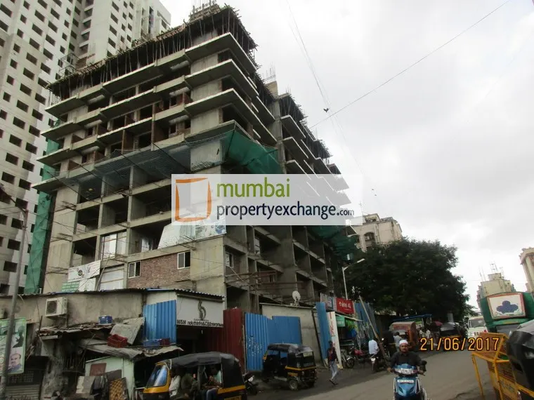 Avenue Park — Malad East