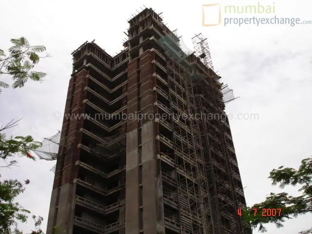 Living Essence — Kandivali East