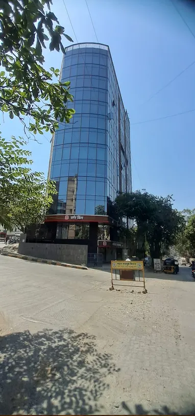 93 East — Andheri East