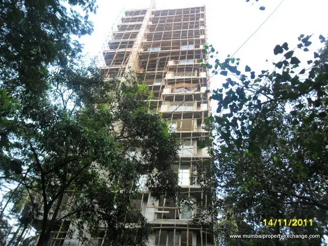 Crown Palace — Bandra West