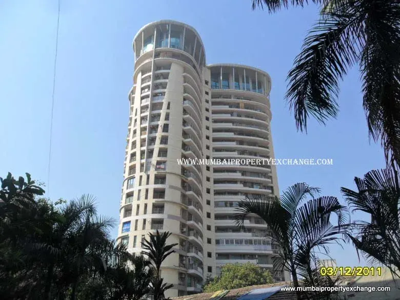 Lokhandwala Harmony — Worli (2)