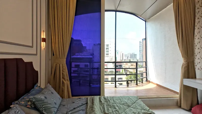 Nav Bahar — Khar West (24)