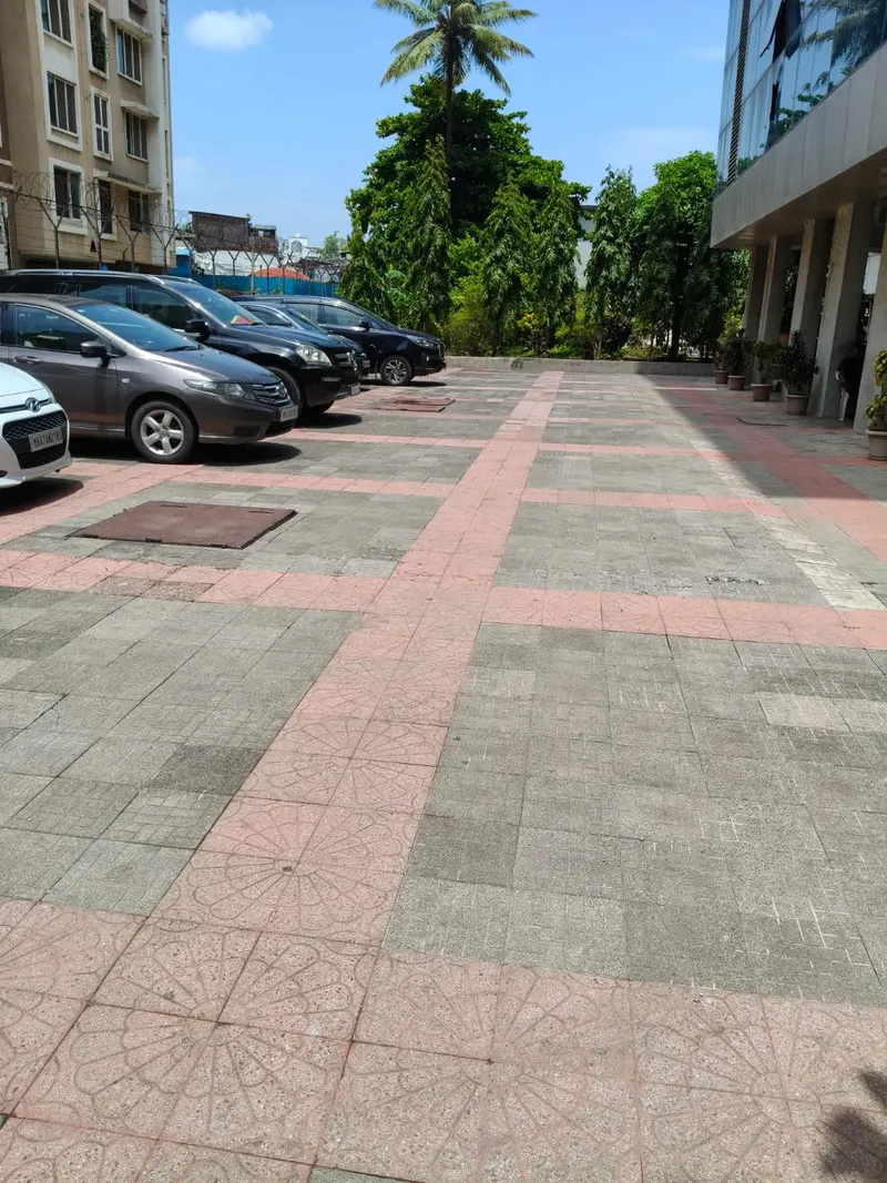 Trade Square — Andheri East (7)