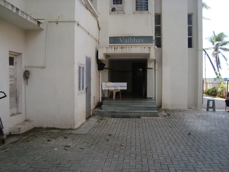 Vaibhav — Juhu